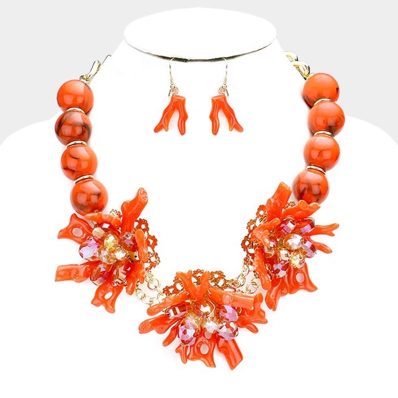 Triple Coral Detail Bib Necklace Set/ Coral - Picture 1 of 2